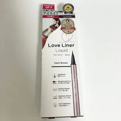  러브라이너 리퀴드 아이라이너 R5 다크 브라운, 자연스러운 또렷함