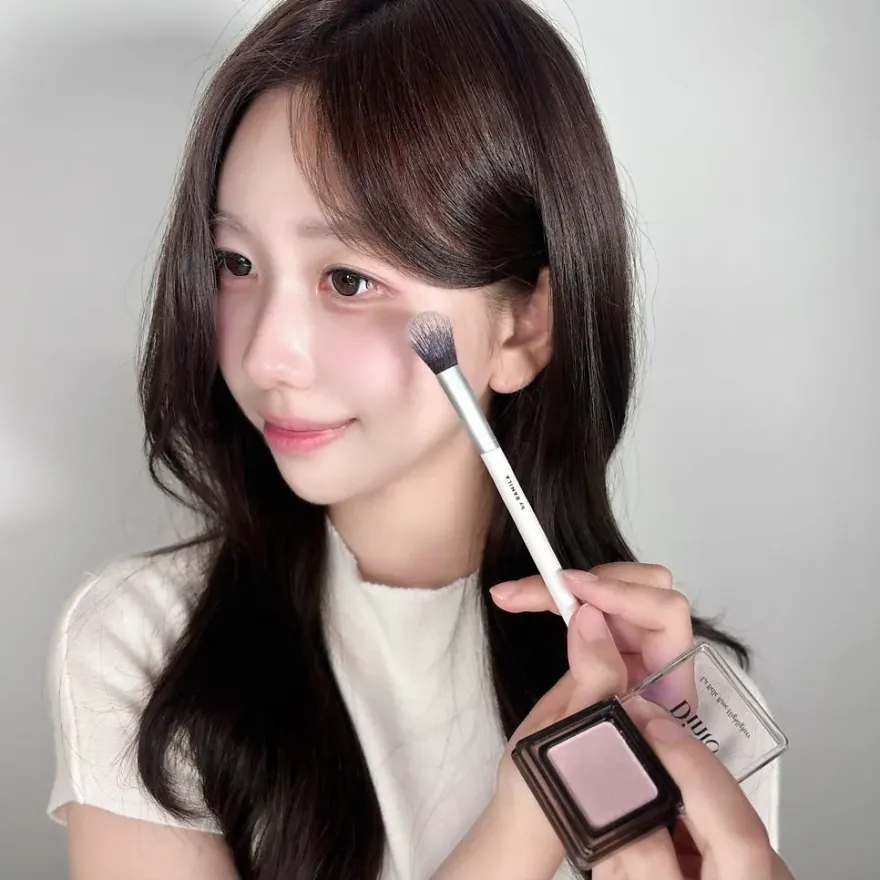 다이소 하이라이터, 3천원의 로지 핑크 광채 후기