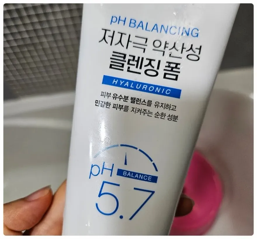  다이소 약산성 클렌징폼, 2천원 초가성비 거품 잘 나는 후기